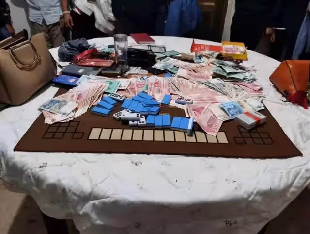 「夫妻本是同林鳥」,救了汪峰2次的章子怡,這一次還會出手嗎?