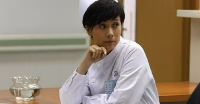 結婚後兒媳被兒子欺負，婆婆讓警察抓走了兒子，半年後兒媳懷孕