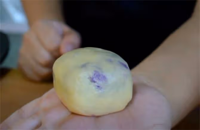 網紅仙豆糕,7塊錢成本做1鍋,爆漿拉絲又正宗,學會可以開店了