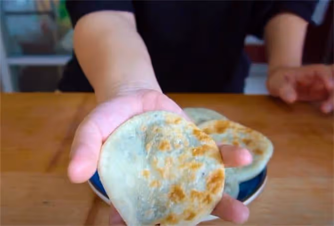 懶人家常糖餅，和面方式不一般，出鍋鼓泡不漏糖，鬆軟甜蜜不會硬