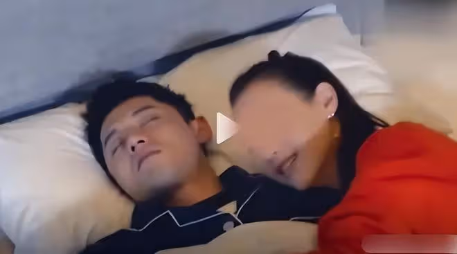 曝!景甜視頻是張繼科偷拍,受害者還有網紅痞幼,男友因此而分手