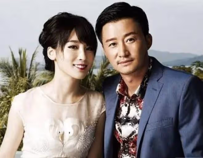 曝功夫巨星老婆出軌!在自家別墅被捉姦在床,男小三也是功夫明星