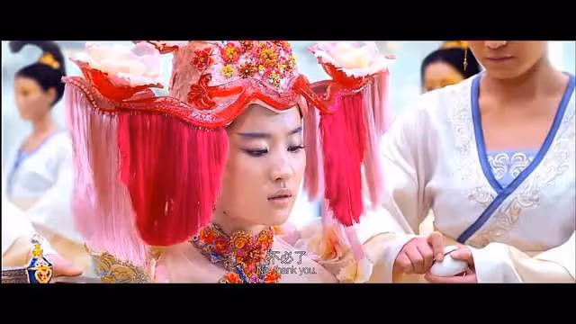 拖把頭、肥牛卷婚服,影視劇的雷人造型,個個挑戰觀眾審美底線