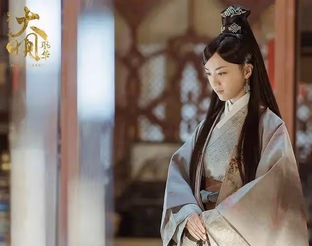 拖把頭、肥牛卷婚服,影視劇的雷人造型,個個挑戰觀眾審美底線