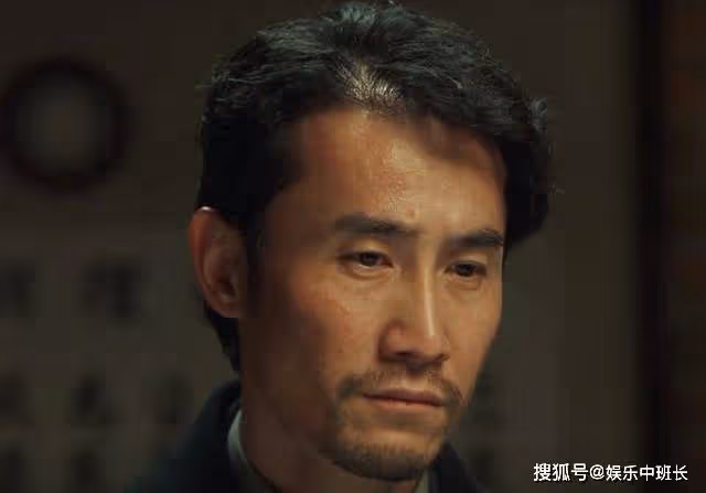 《無間》青衣為了幫助陸風拿到密碼本，暴露真實身份