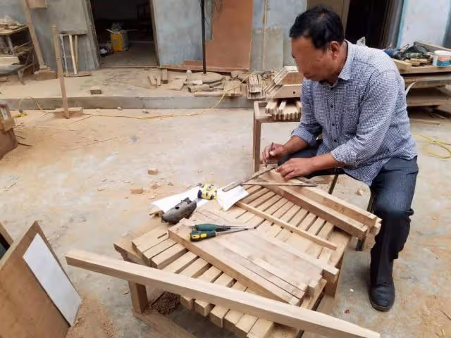 "兒媳,我住兒子家才半個月,你就讓我走?" "媽,我娘家有錢"