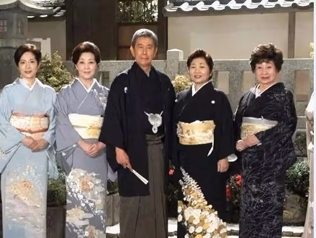 守護病妻四十載,臨終卻迎娶「白月光」,大島茂晚節不保引爭議