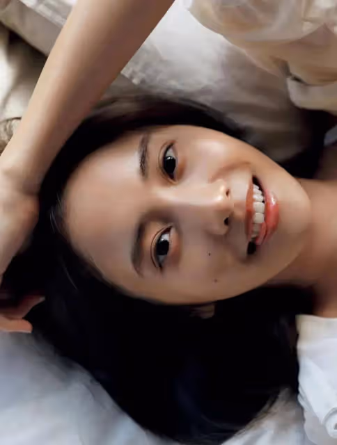 國外純欲宅男女神,曾是王思聰緋聞女友?這身材絕了
