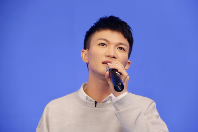 周深：因為個子只有161，生活中煩惱不少，喜歡比自己高的女朋友