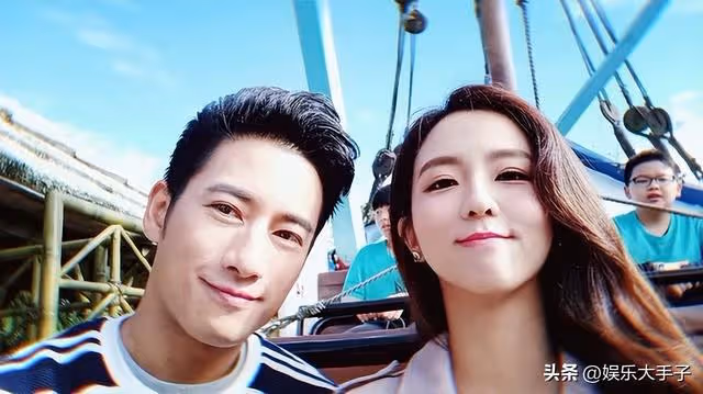 近日,據媒體報道又一對明星夫婦宣布離婚,男方多次被曝出軌