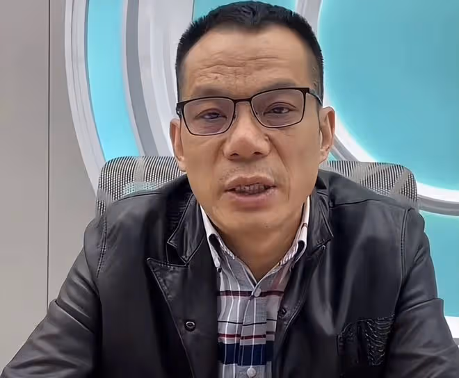 辛巴怒懟崔校長割韭菜不是教人賺錢,崔校長反擊:你坑死多少廠家