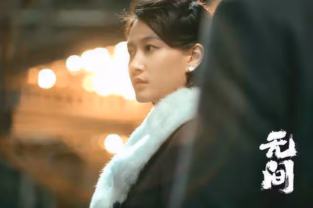 演配角卻連爆三部劇！啜妮的「清醒」，打臉多少「網紅臉」女主