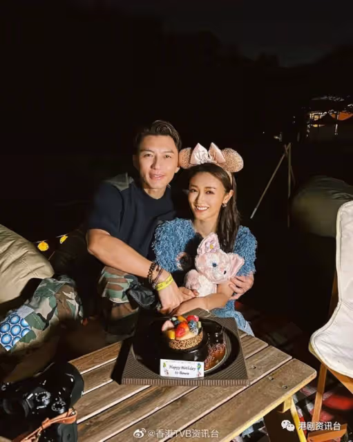 TVB當紅男星被富老婆返鄉！參觀岳父捐助小學一張相被嘲