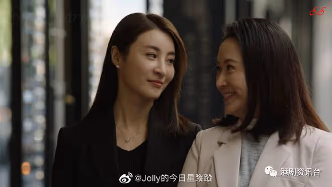 法言人｜林夏薇獲封「最美女律師」 遭紅酒照頭淋致眼睛發炎