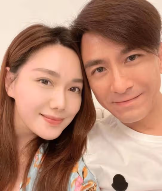 努力賺老婆本！TVB視帝內地登台獻唱，表現親民被旅遊團大媽集郵