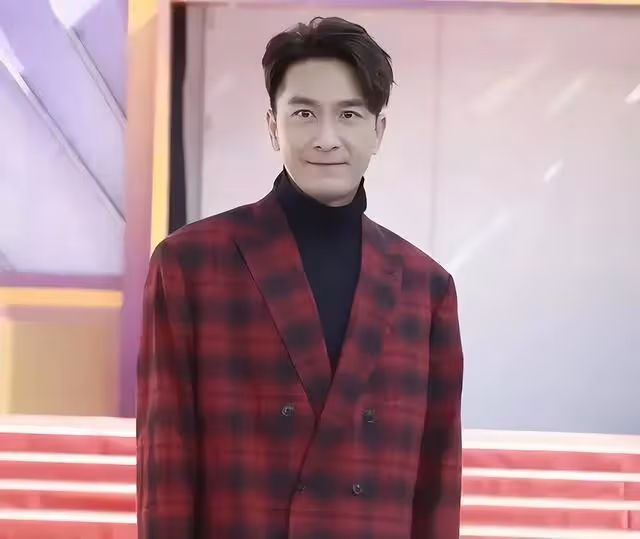 TVB視帝接商演，參加850元旅行團晚會，為婚禮努力賺錢