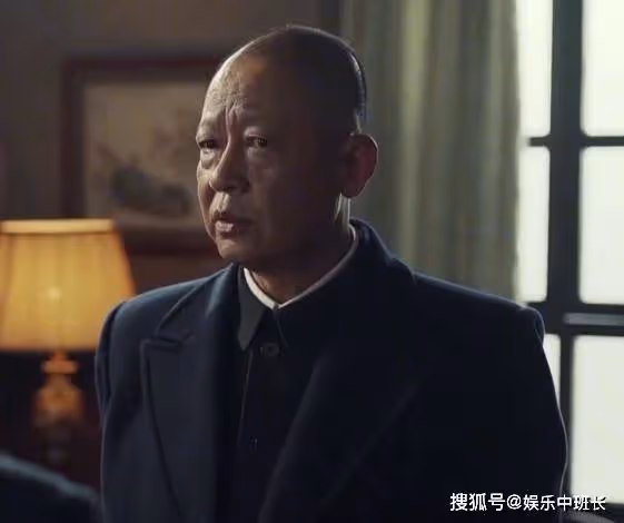 《無間》鋼琴師終於露面，見到花向雨竟喊女兒！