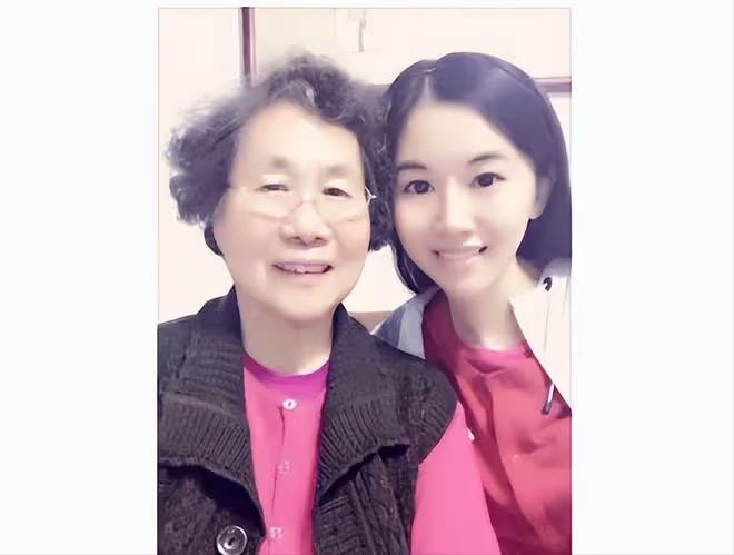 富豪終結者!「毒妻」翟欣欣已更改身份,第五次公開徵婚系造謠!她還會有哪些動作