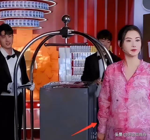 張柏芝：3胎兒子生父被爆出，現又被爆懷4胎?莫非又是營銷？