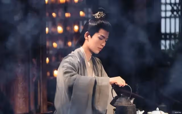 《長月燼明》正在熱播,白鹿又攜5部新劇來襲,男主一個比一個帥