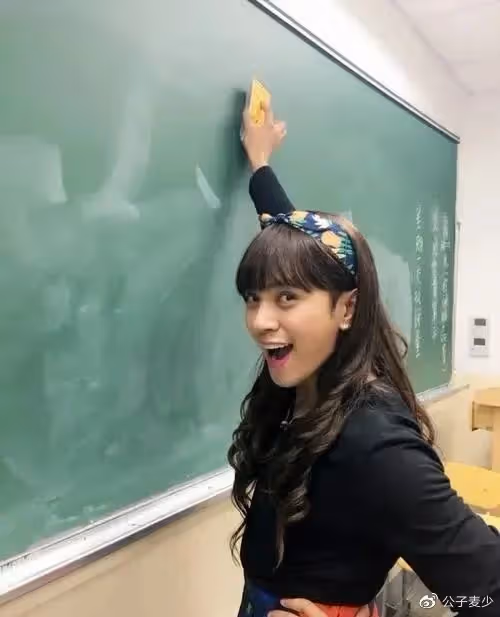 「多人運動」男星的瓜！瘋得不像正常人