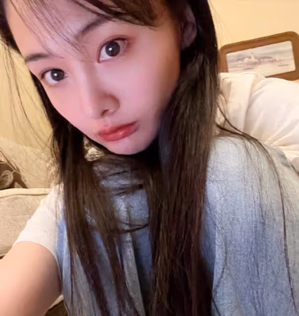 鄭爽正式起訴張恆！爽爸下場開撕秦朝，後者指其財產早已轉移出去