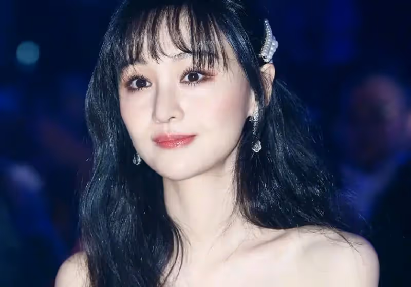 鄭爽正式起訴張恆！爽爸下場開撕秦朝，後者指其財產早已轉移出去