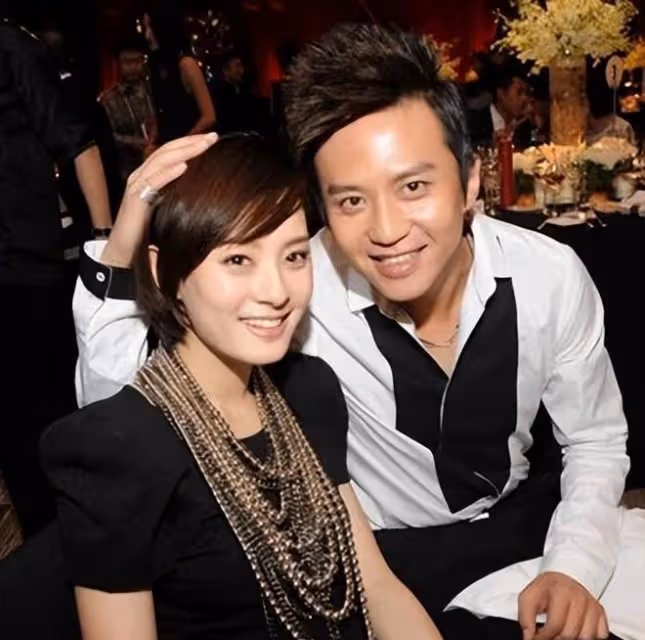 曝已婚演技派女星私生活混亂,劇組勾引帥哥被拒絕,老公愛睡洋妞