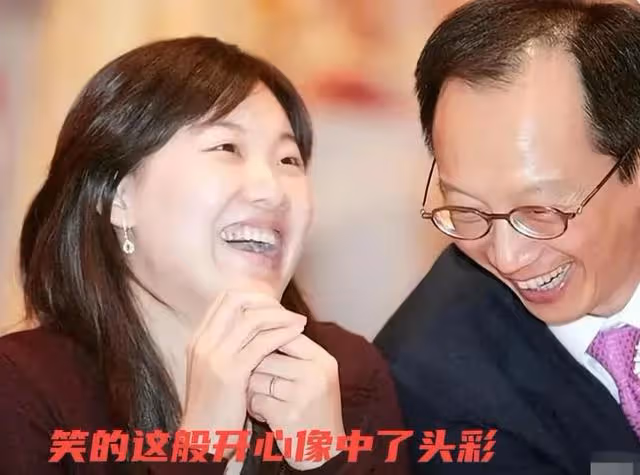伏明霞梁錦松離婚