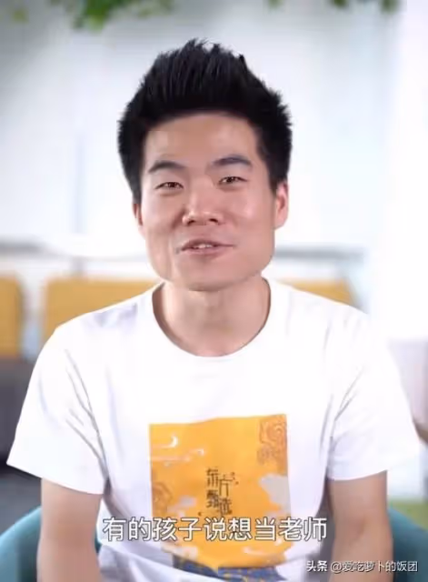 為什麼東方甄選的人越來越少,而小楊哥卻一直長虹