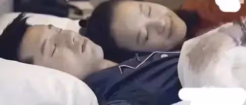 痞幼疑因張繼科欠債400萬,女方未回應,是炒作還是真無辜?