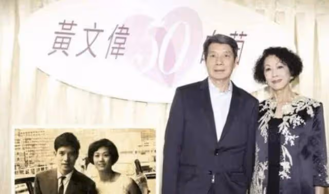 TVB「御用惡母」近況曝光！現身慈善晚宴與眾星合照，80歲狀態佳