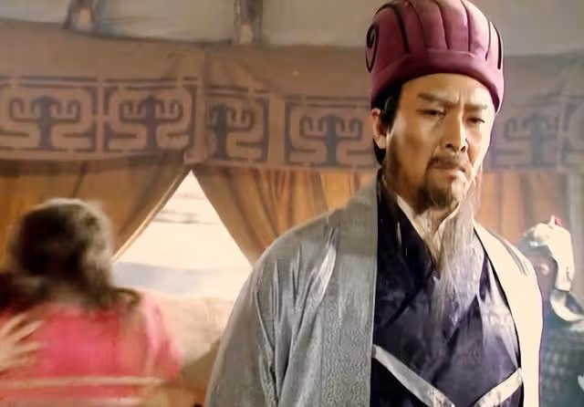 婚內偷吃瘋狂撈金,昔日德藝雙馨,如今醜聞不斷!老戲骨的墮落史