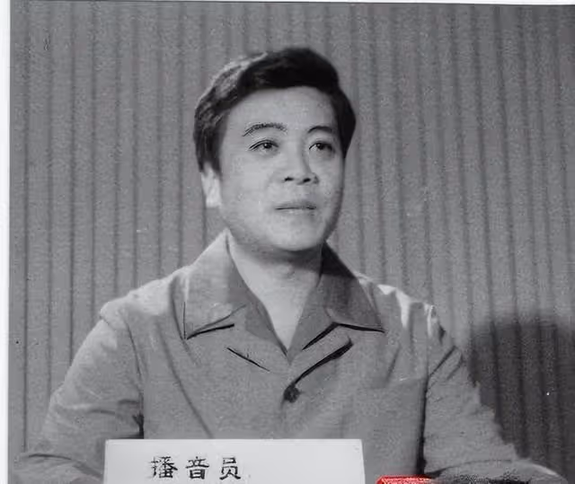 婚內偷吃瘋狂撈金,昔日德藝雙馨,如今醜聞不斷!老戲骨的墮落史