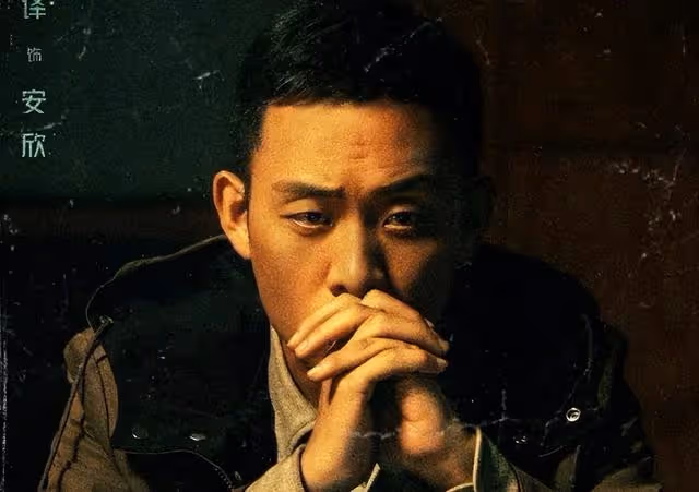 婚內偷吃瘋狂撈金,昔日德藝雙馨,如今醜聞不斷!老戲骨的墮落史