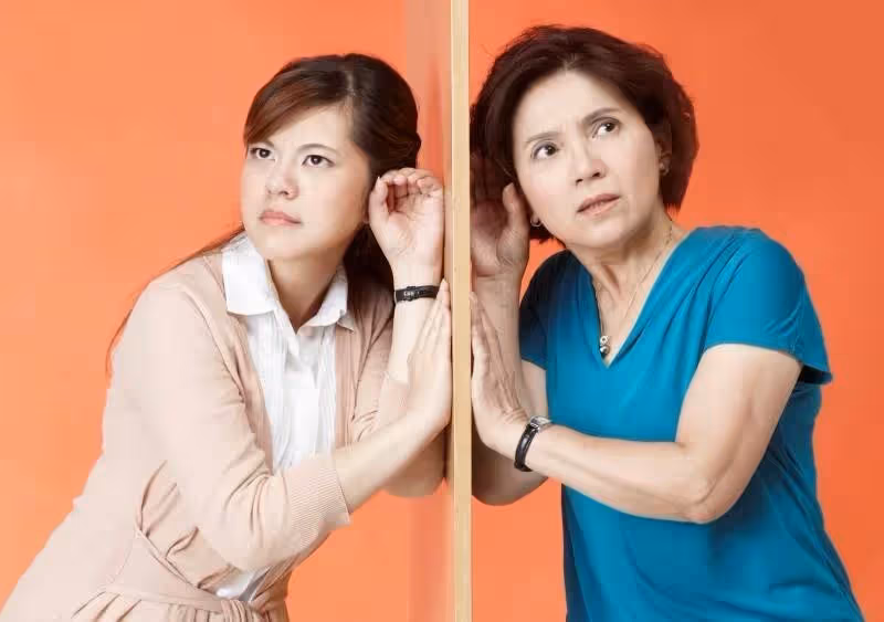 婆婆陪我去產檢，沒想到人不舒服的她竟發現「自己也懷孕了」！得知「孩子的爸是誰」之後...我不敢跟老公說！