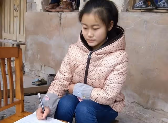 媽,我出嫁你只給我三千嫁妝錢,現在我只能幫你三千塊的忙