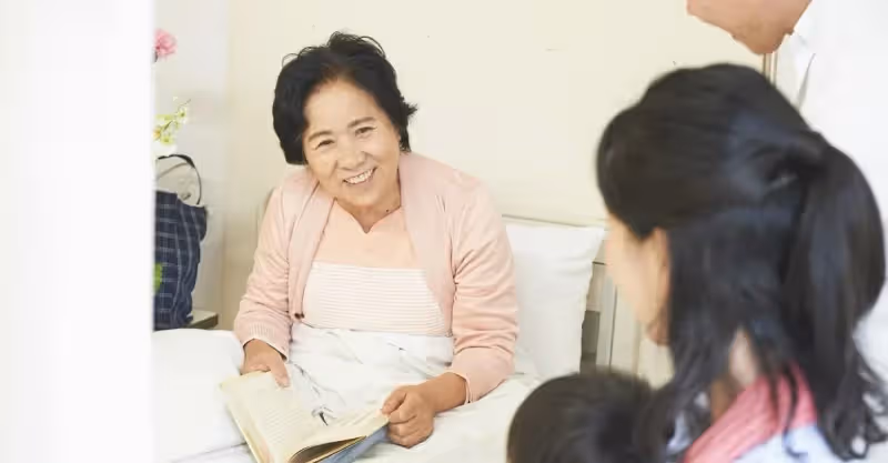 一位女兒的哭訴：照顧癱瘓母親6年，母親卻把兩套房子給了弟弟