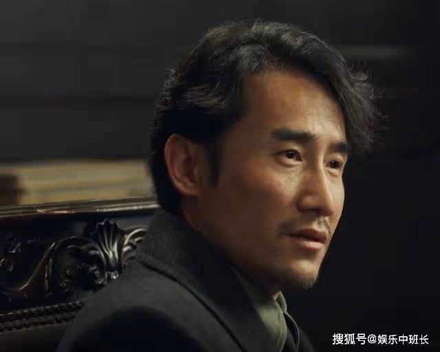 《無間》陸風刺殺閃官再陷騙局，藍冰捨命相救，幕後真兇竟是花向雨