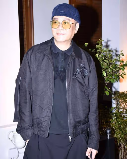曾志偉70大壽，宴請近100位大咖太隆重，元彪喝嗨直接躺地上拍照