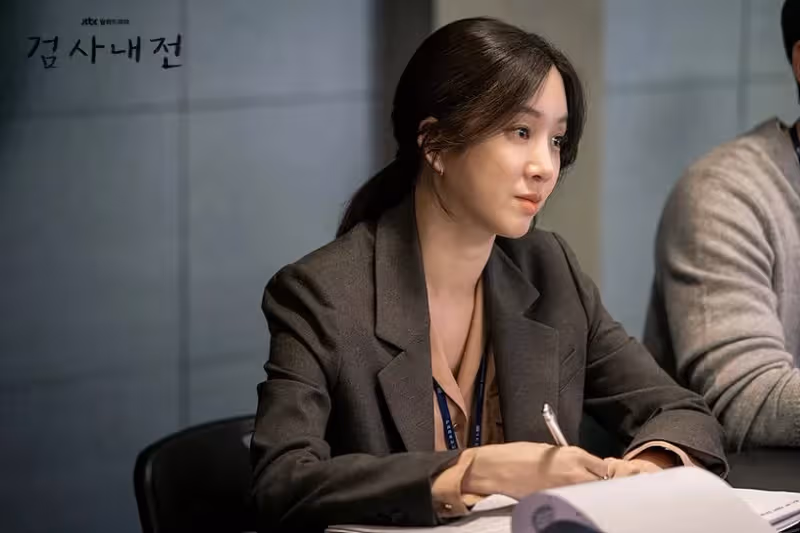 Netflix打溫馨牌!《離婚律師申晟瀚》溫暖人心,《海岸村恰恰恰》很療愈, 《我們的藍調時光》眼淚都哭完了!