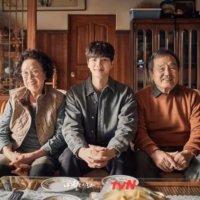 Netflix打溫馨牌!《離婚律師申晟瀚》溫暖人心,《海岸村恰恰恰》很療愈, 《我們的藍調時光》眼淚都哭完了!