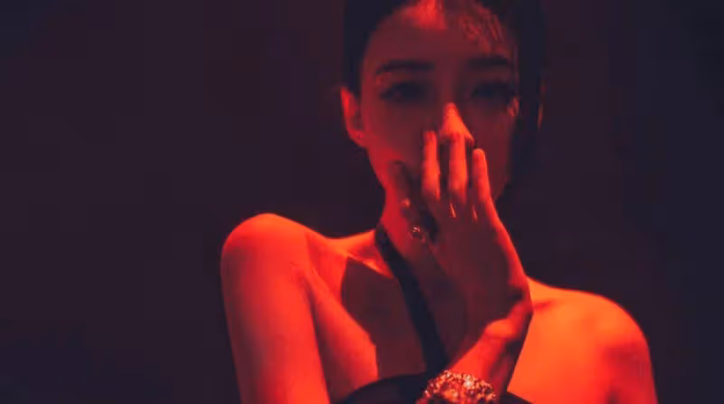 孫怡《頂樓》女主式穿搭被嘲：身材不像、氣質不行、哪都不像