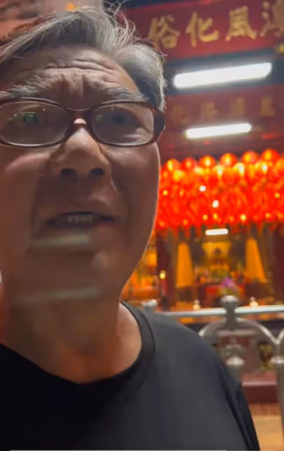 李立群：無法忍受被家人趕出去上班，深夜獨自駕車，來到廟裡燒香