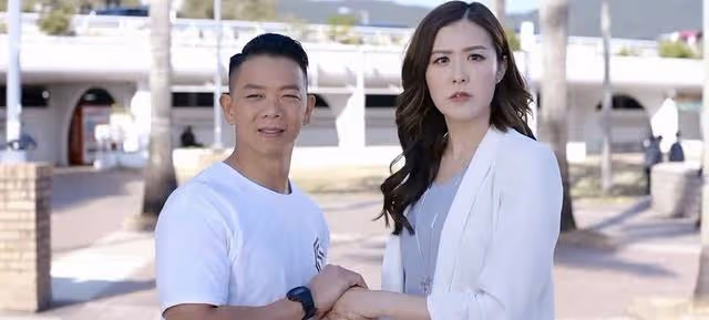 TVB視後發文告別離巢作!劇集結局被指穿幫嚴重,四五秒換三雙鞋