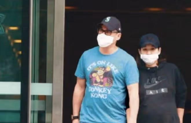 吳大維日本街頭遛娃被偶遇!曾迷倒3大女神,56歲保養得宜仍帥氣