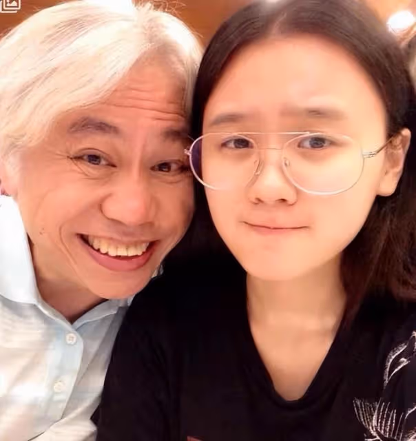 李坤城頭七,小40歲的遺孀曬照透露海葬地點,稱老公過世後未入夢
