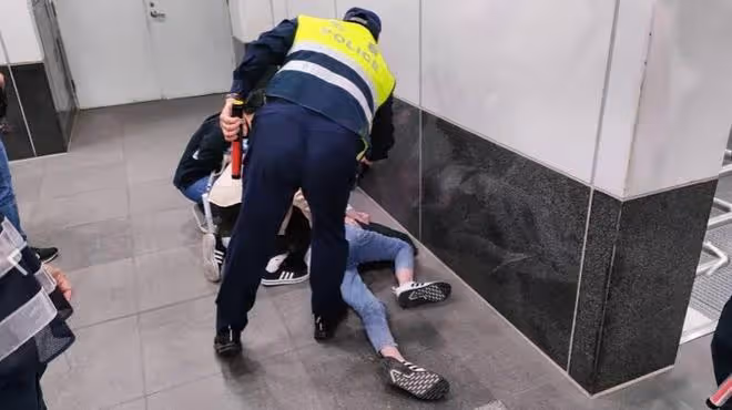 五月天演唱會釀慘劇,29歲女歌迷聽完後倒地,經搶救後仍不治身亡