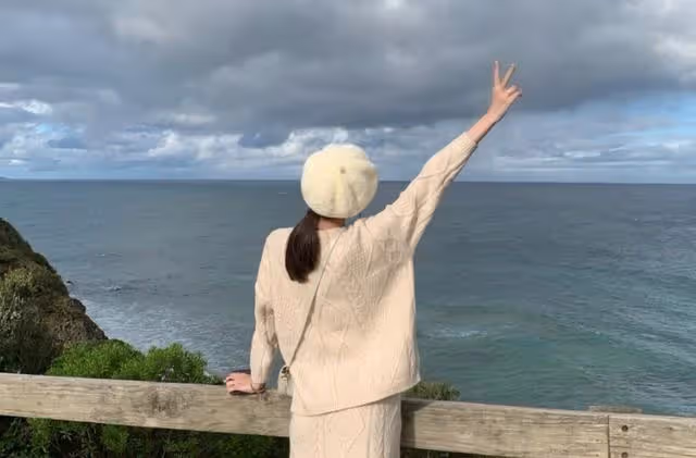 我媽把拆遷房給我弟，卻讓我給她買房還要寫她名，以後留給她兒孫