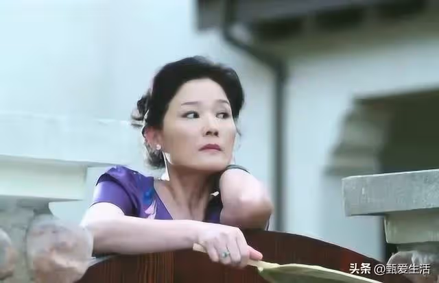 發現女兒出軌後,我做了三個決定彌補,女兒哭訴:媽,我不敢了